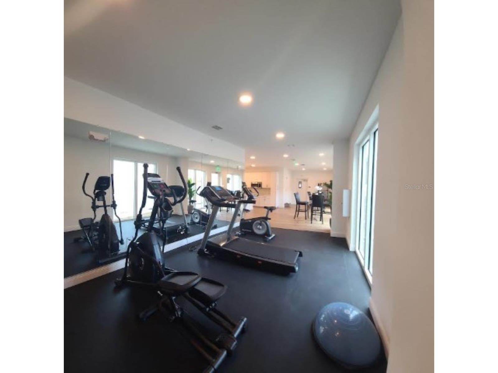 644 3rd Avenue S #408 Saint Petersburg FL 33701 TB8513855 image46