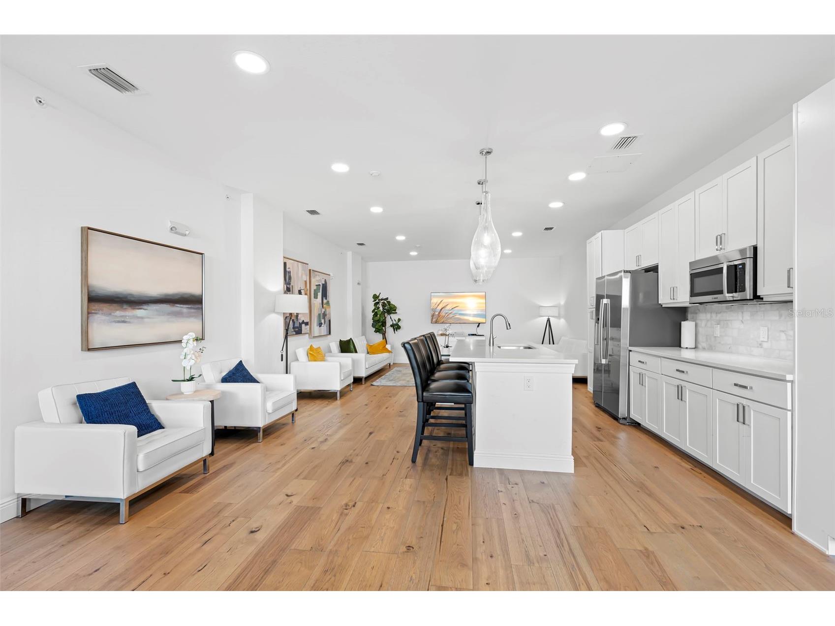 644 3rd Avenue S #507 Saint Petersburg FL 33701 TB8484910 image23