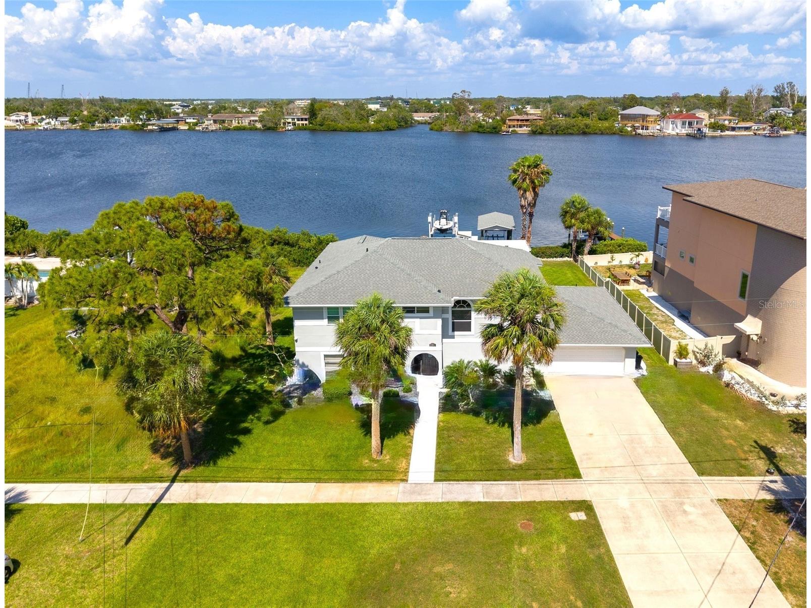 644 Bayshore Drive Tarpon Springs FL 34689 - KREAMER BAYOU TB8472569 image1