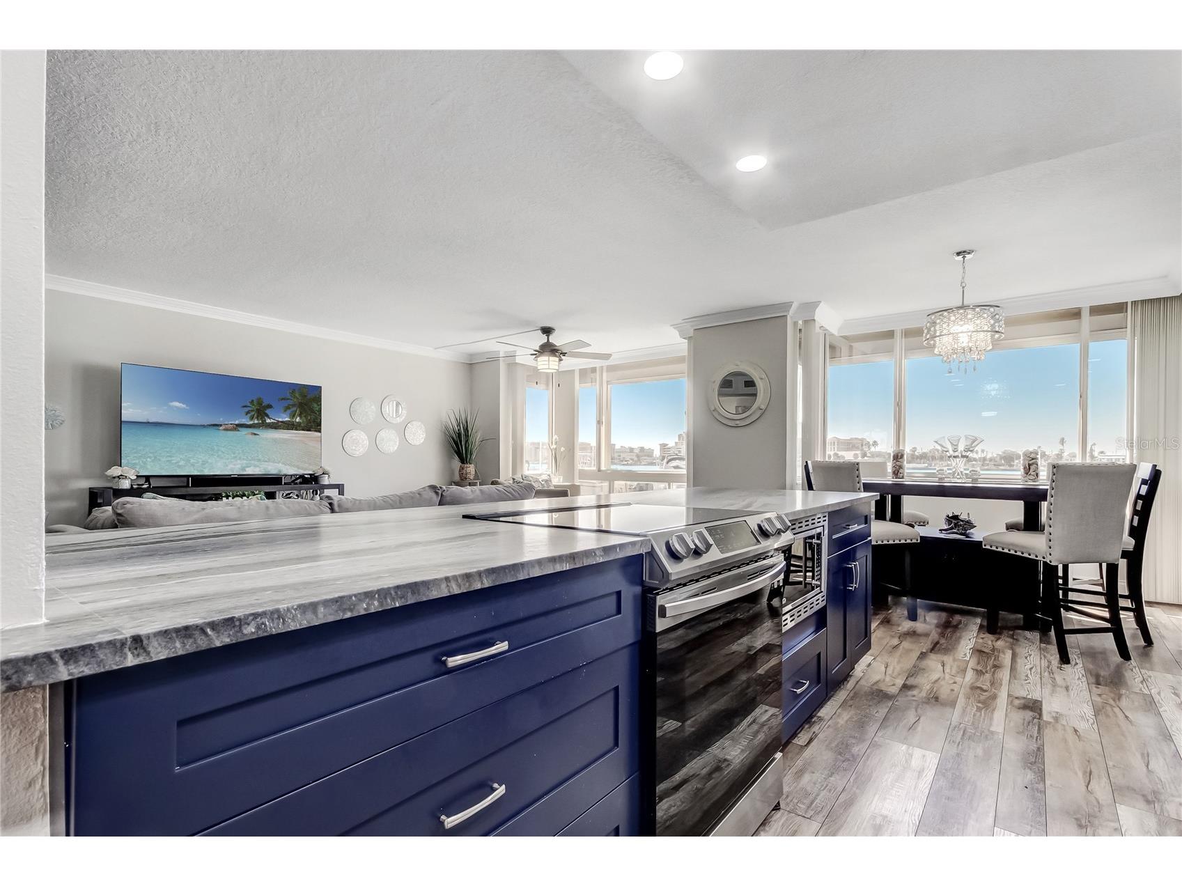 644 Island Way #101 Clearwater Beach FL 33767 - MANDALAY CHANNEL TB8461679 image15