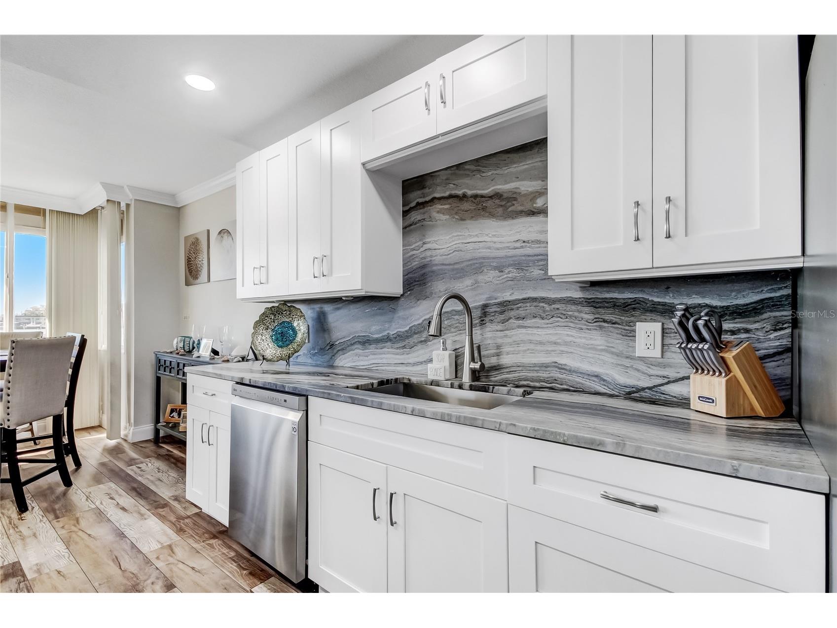 644 Island Way #101 Clearwater Beach FL 33767 - MANDALAY CHANNEL TB8461679 image18