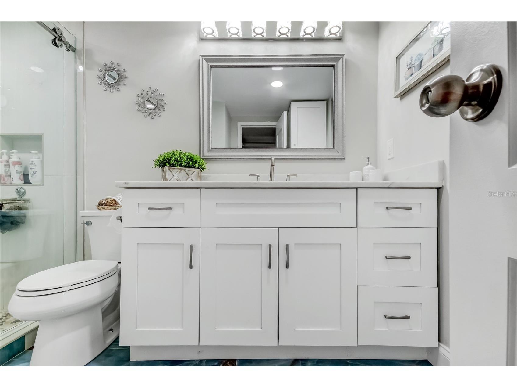 644 Island Way #101 Clearwater Beach FL 33767 - MANDALAY CHANNEL TB8461679 image33