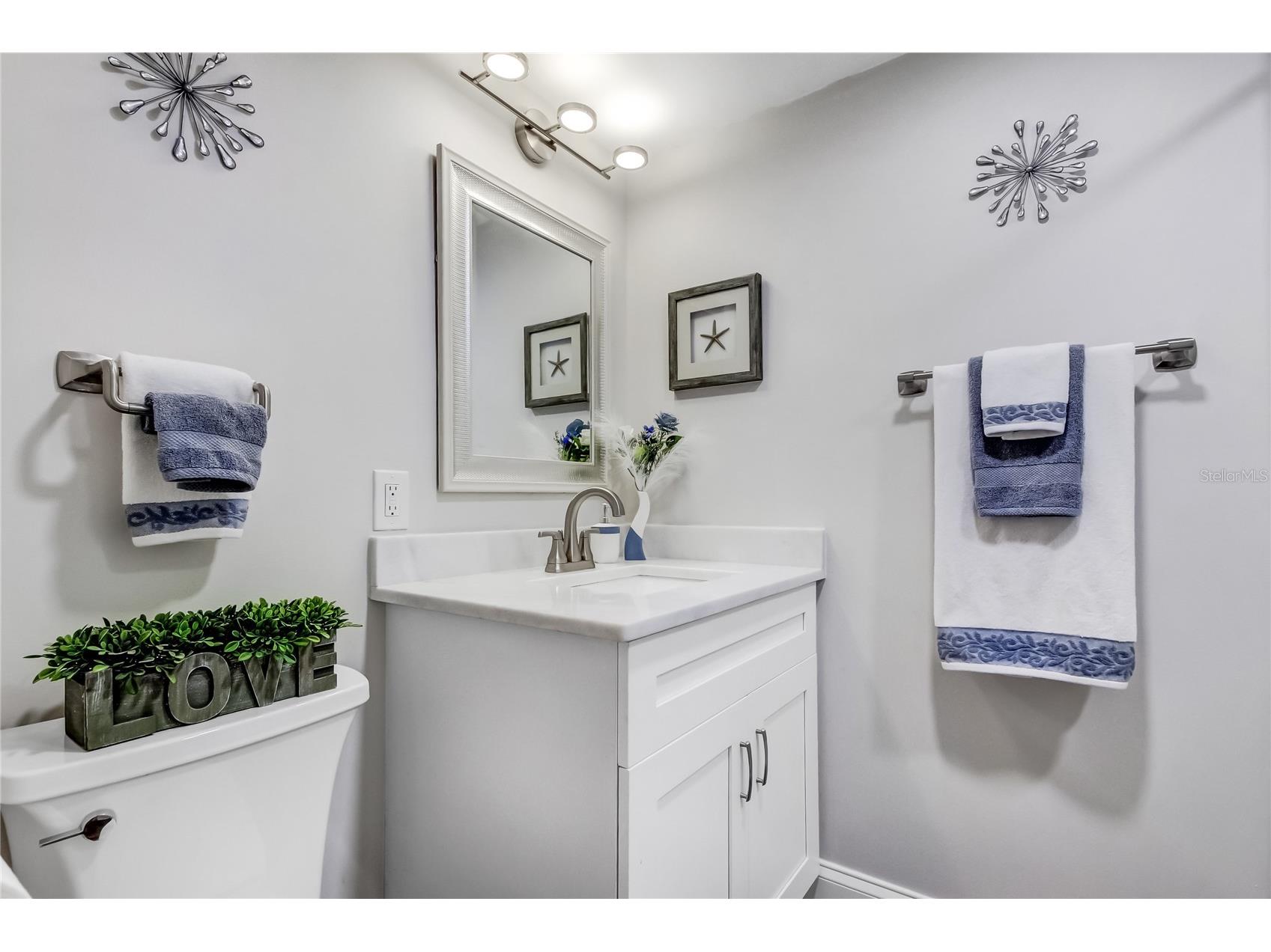 644 Island Way #101 Clearwater Beach FL 33767 - MANDALAY CHANNEL TB8461679 image41