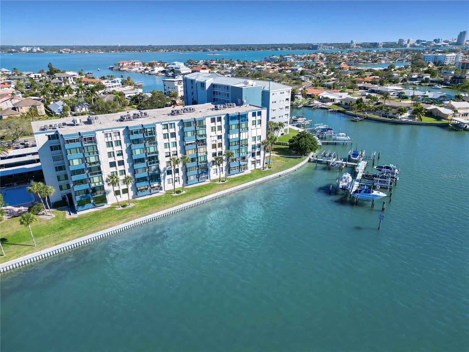 644 Island Way #101 Clearwater Beach FL 33767 - MANDALAY CHANNEL TB8461679 image56