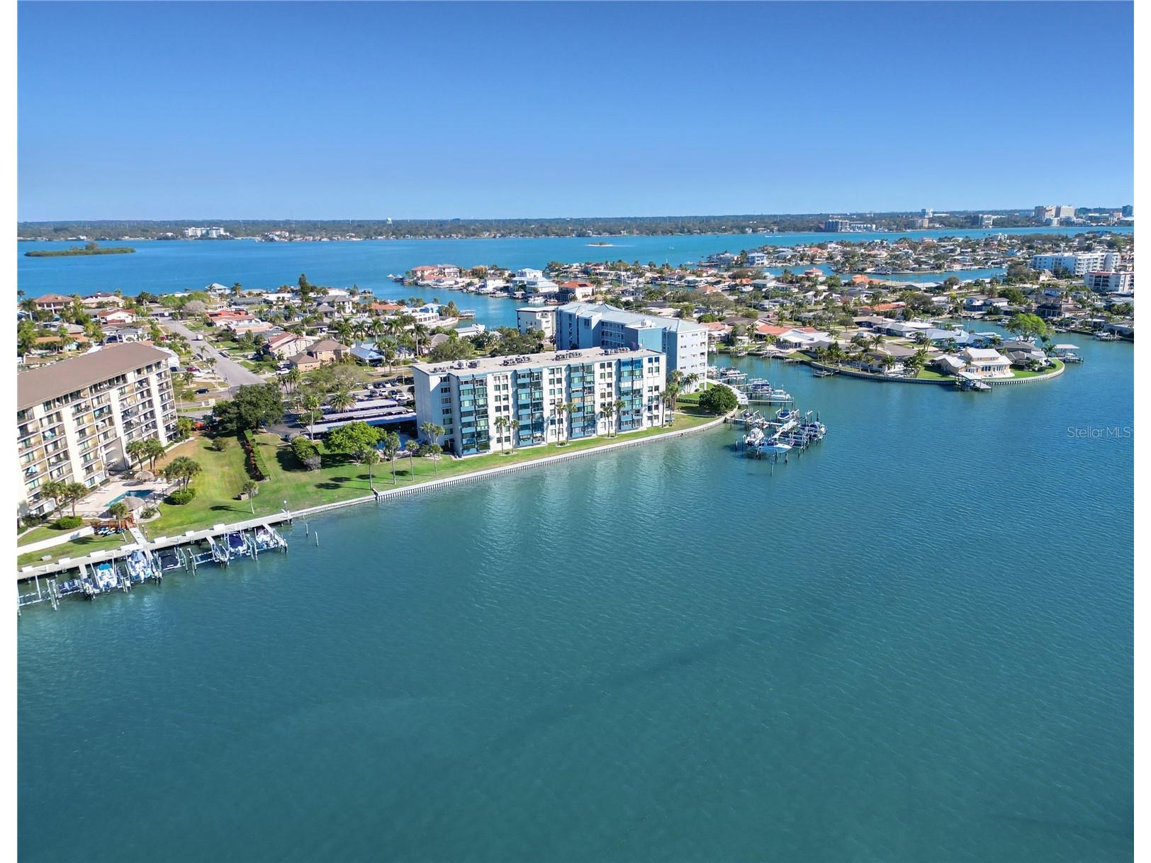 644 Island Way #101 Clearwater Beach FL 33767 - MANDALAY CHANNEL TB8461679 image58
