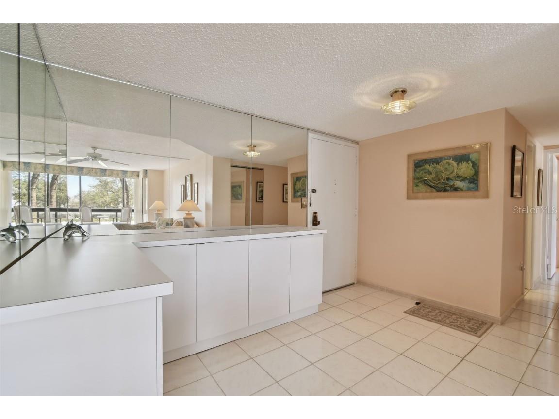 644 Island Way #206 Clearwater Beach FL 33767 - MANDALAY CHANNEL TB8346129 image17