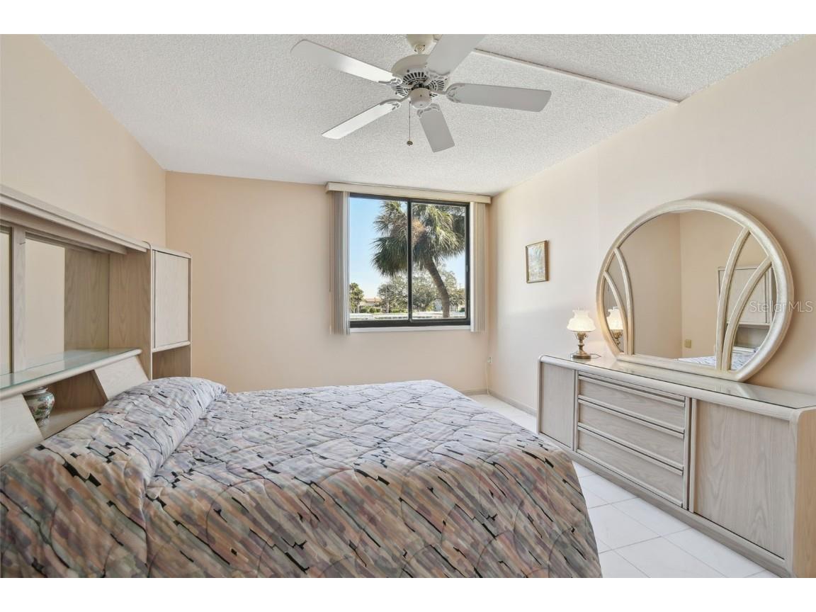 644 Island Way #206 Clearwater Beach FL 33767 - MANDALAY CHANNEL TB8346129 image23