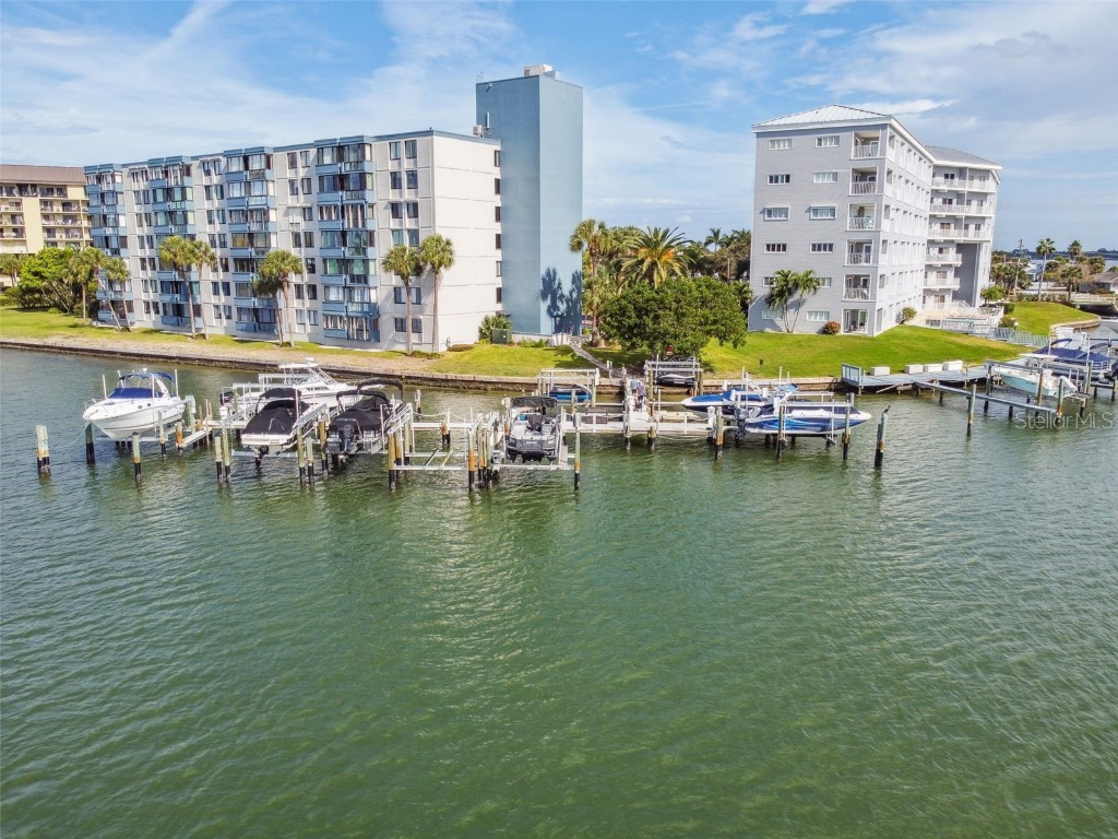 644 Island Way #206 Clearwater Beach FL 33767 - MANDALAY CHANNEL TB8346129 image36