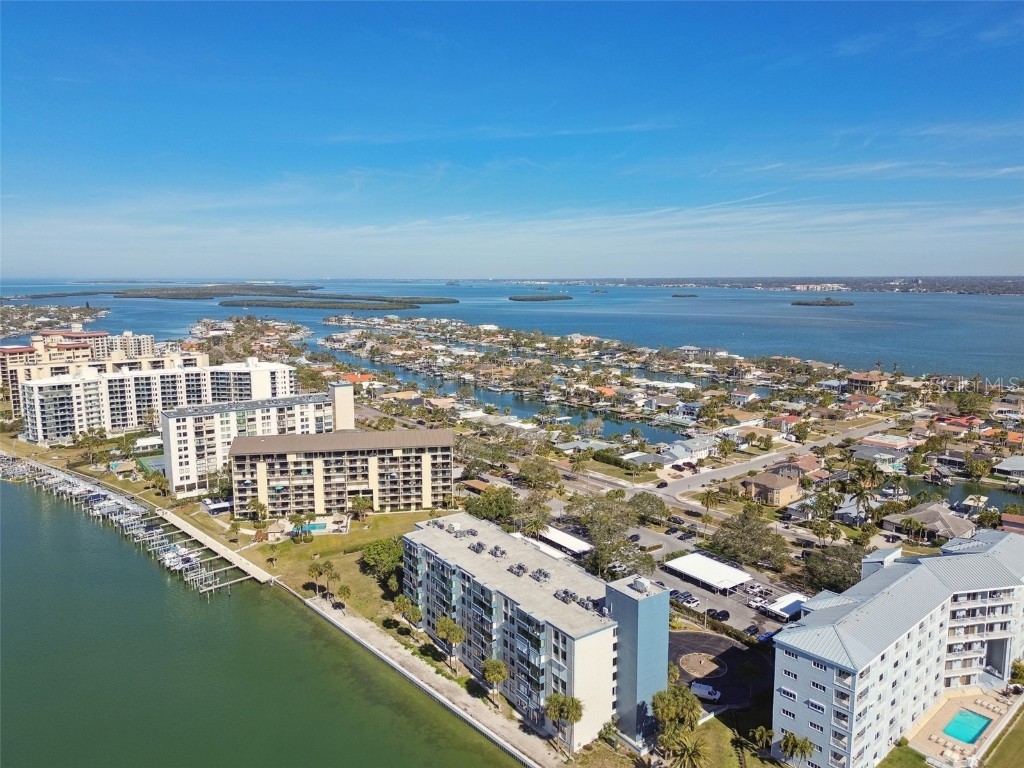 644 Island Way #206 Clearwater Beach FL 33767 - MANDALAY CHANNEL TB8346129 image38