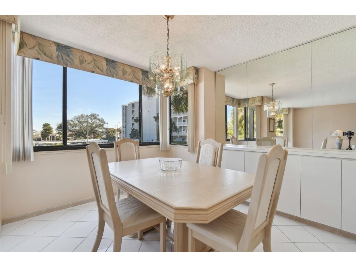 644 Island Way #206 Clearwater Beach FL 33767 - MANDALAY CHANNEL TB8346129 image8