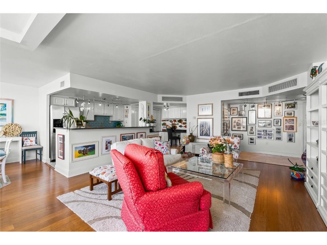 644 Island Way #304 Clearwater Beach FL 33767 - GULF OF AMERICA TB8454412 image16