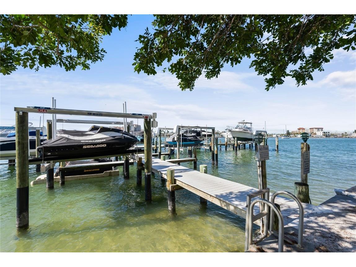 644 Island Way #304 Clearwater Beach FL 33767 - GULF OF AMERICA TB8454412 image28