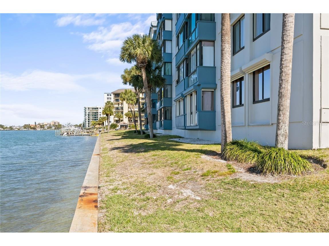 644 Island Way #304 Clearwater Beach FL 33767 - GULF OF AMERICA TB8454412 image29