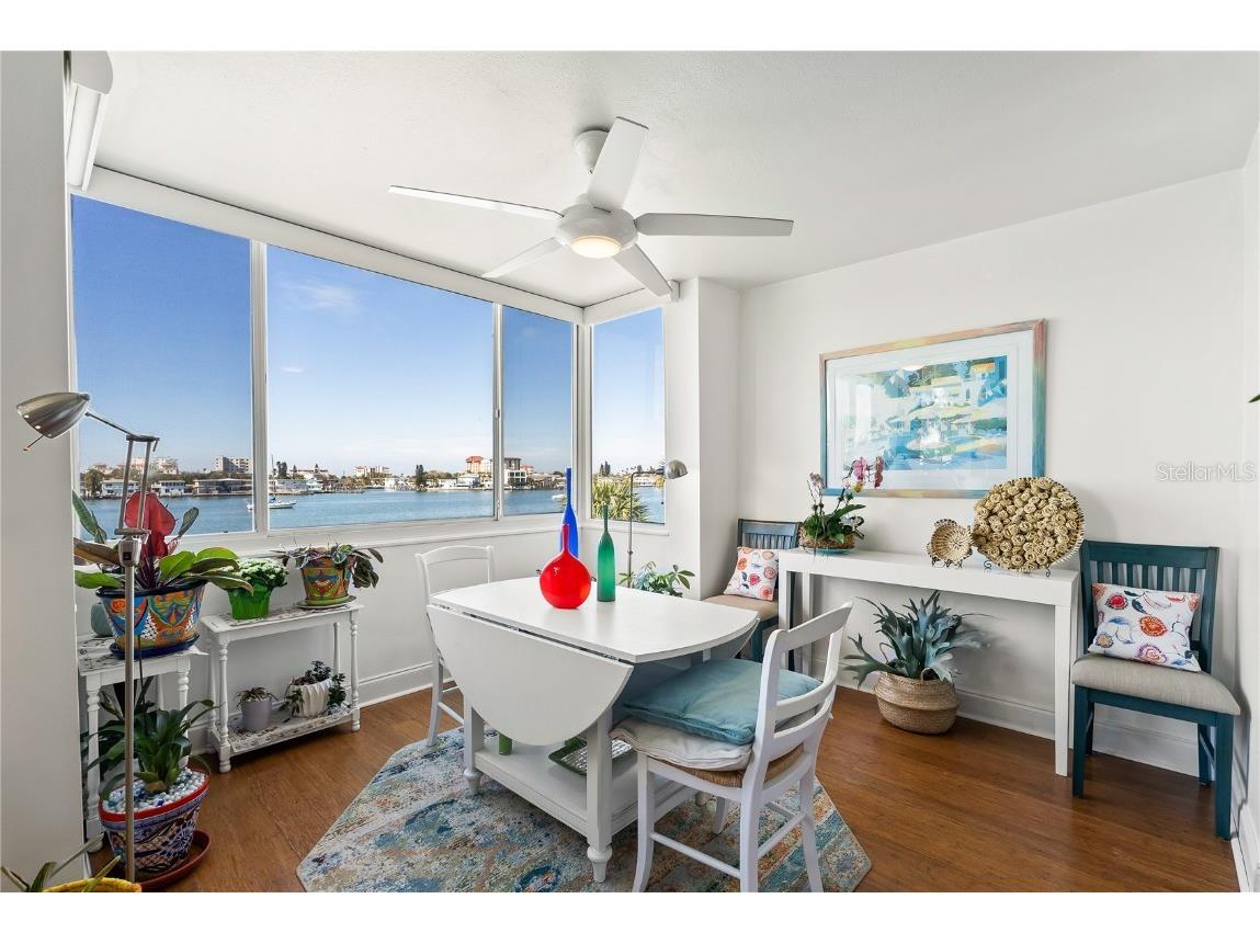 644 Island Way #304 Clearwater Beach FL 33767 - GULF OF AMERICA TB8454412 image5