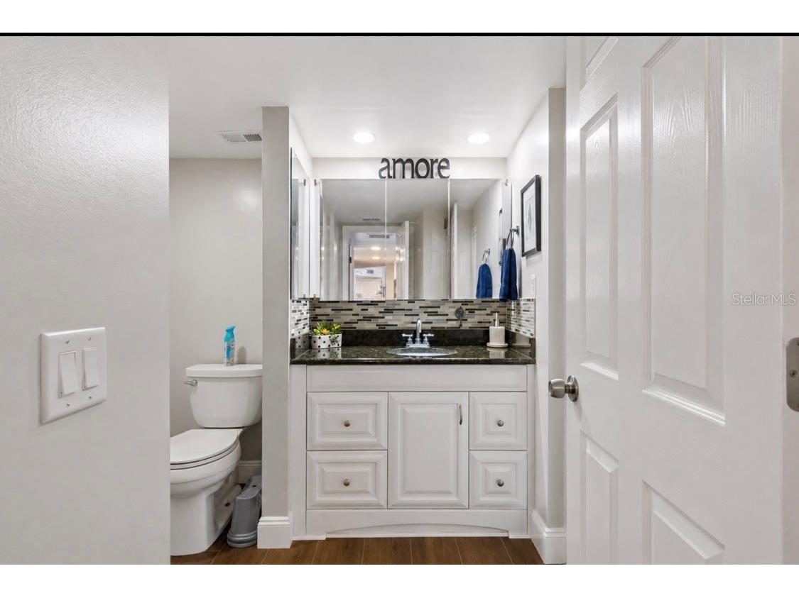 644 Island Way #405 Clearwater FL 33767 TB8521698 image23
