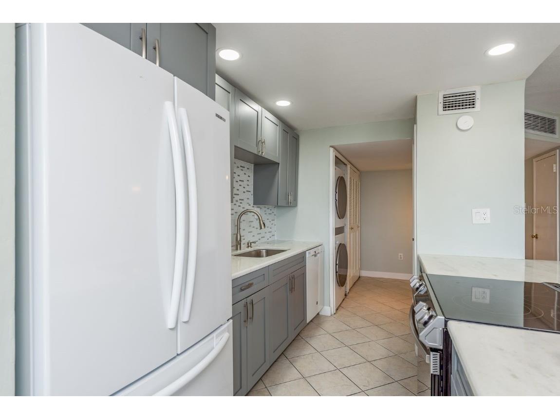 644 Island Way #705 Clearwater FL 33767 TB8422225 image18