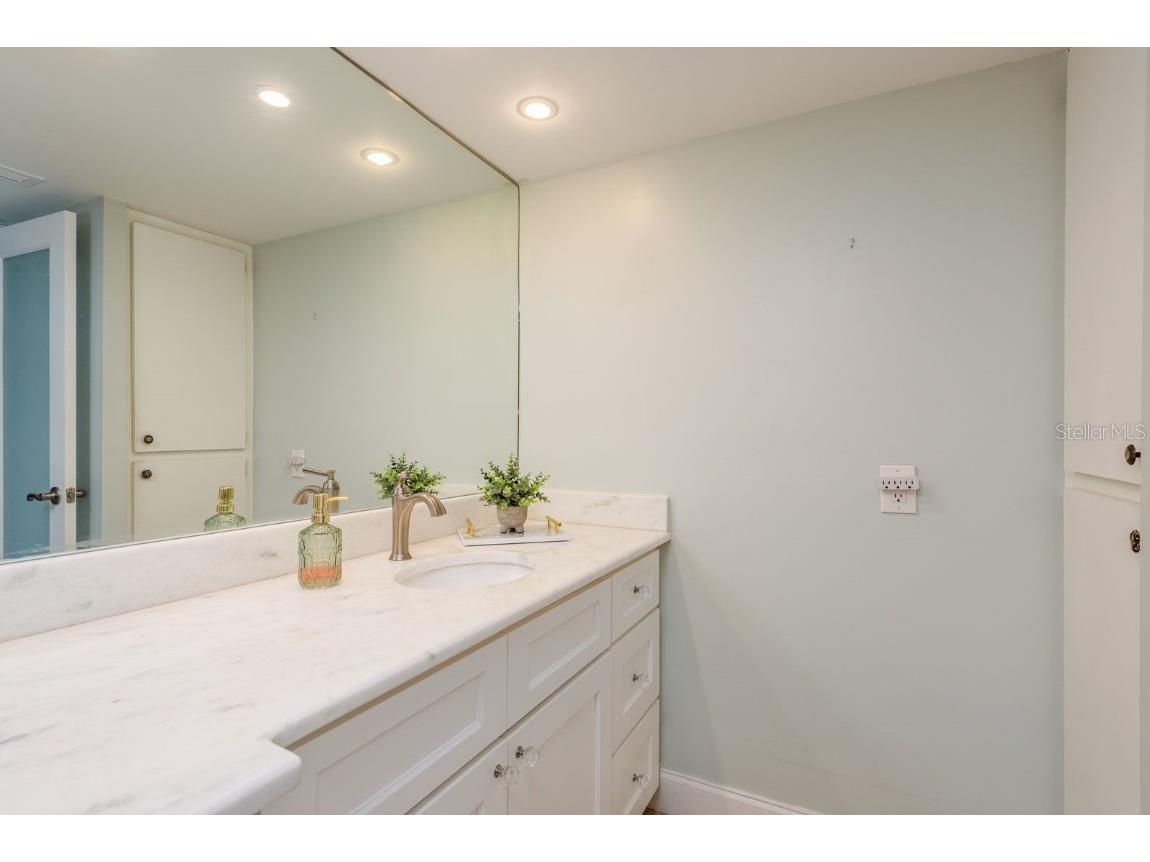 644 Island Way #705 Clearwater FL 33767 TB8422225 image23