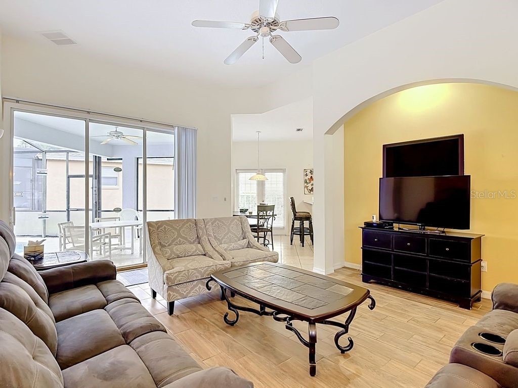 644 Montara Dr Davenport FL 33897 S5149927 image4