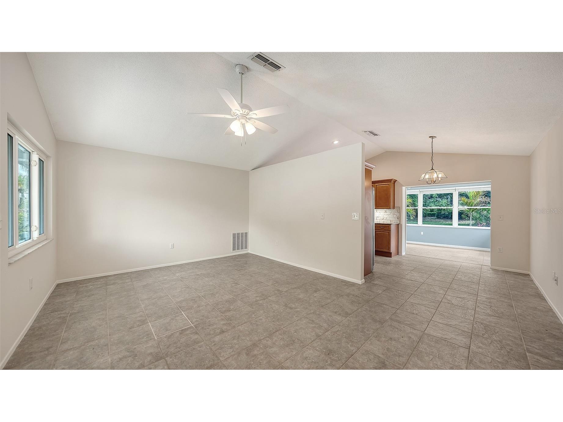 644 Sugarwood Trail Venice FL 34292 A4687320 image6
