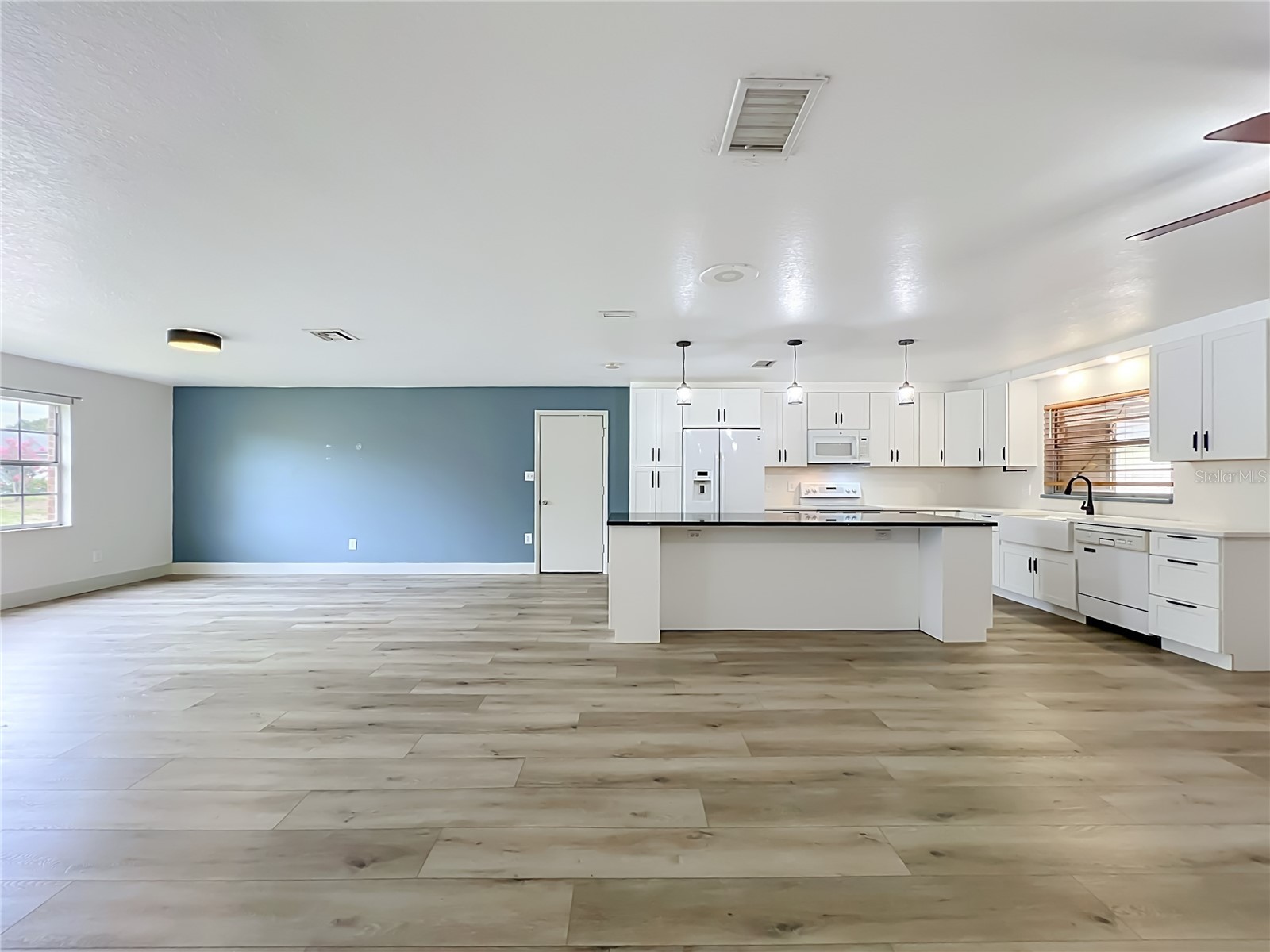 644 Viscaya Avenue Orlando FL 32839 P4939011 image23