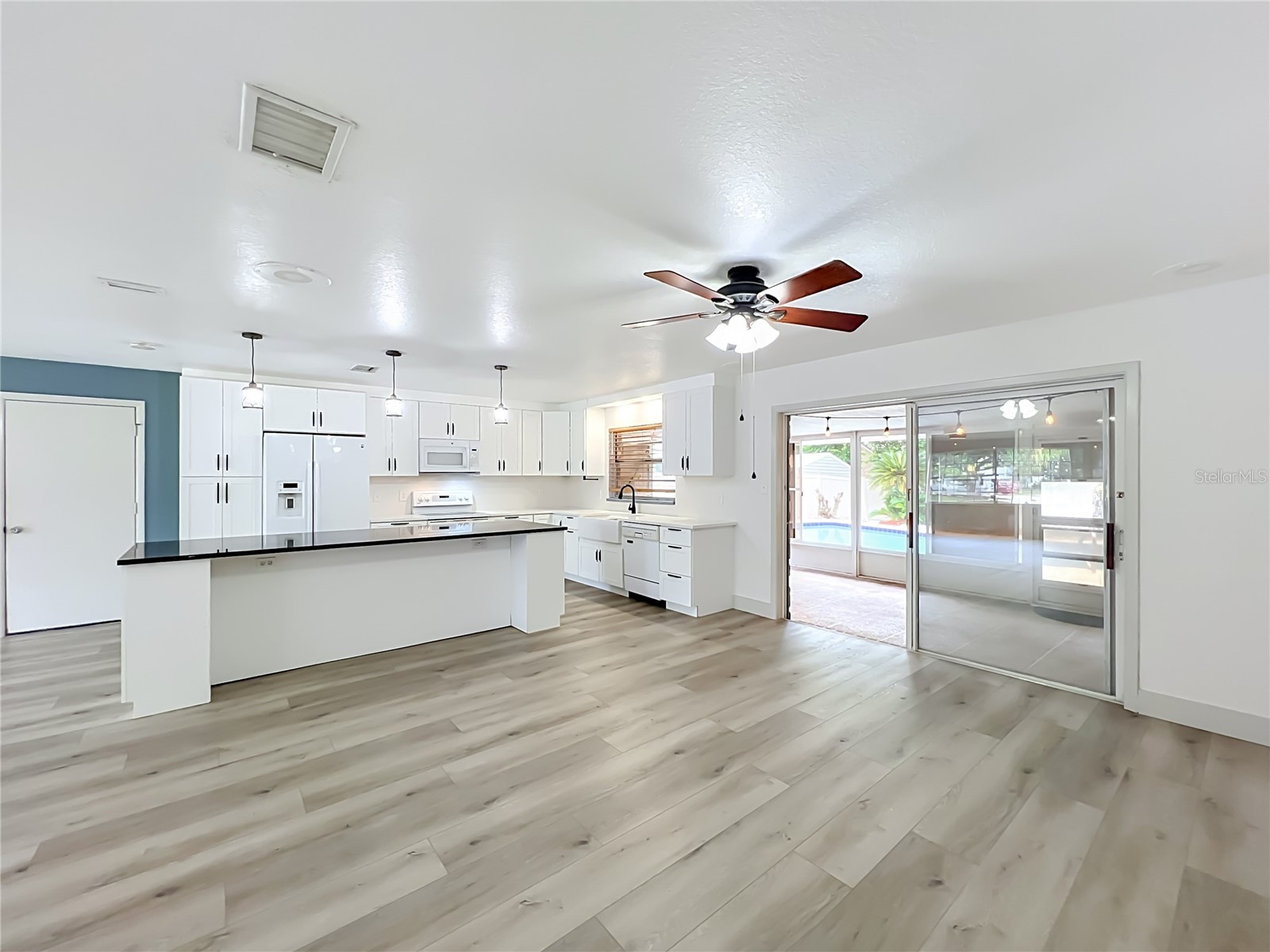 644 Viscaya Avenue Orlando FL 32839 P4939011 image24