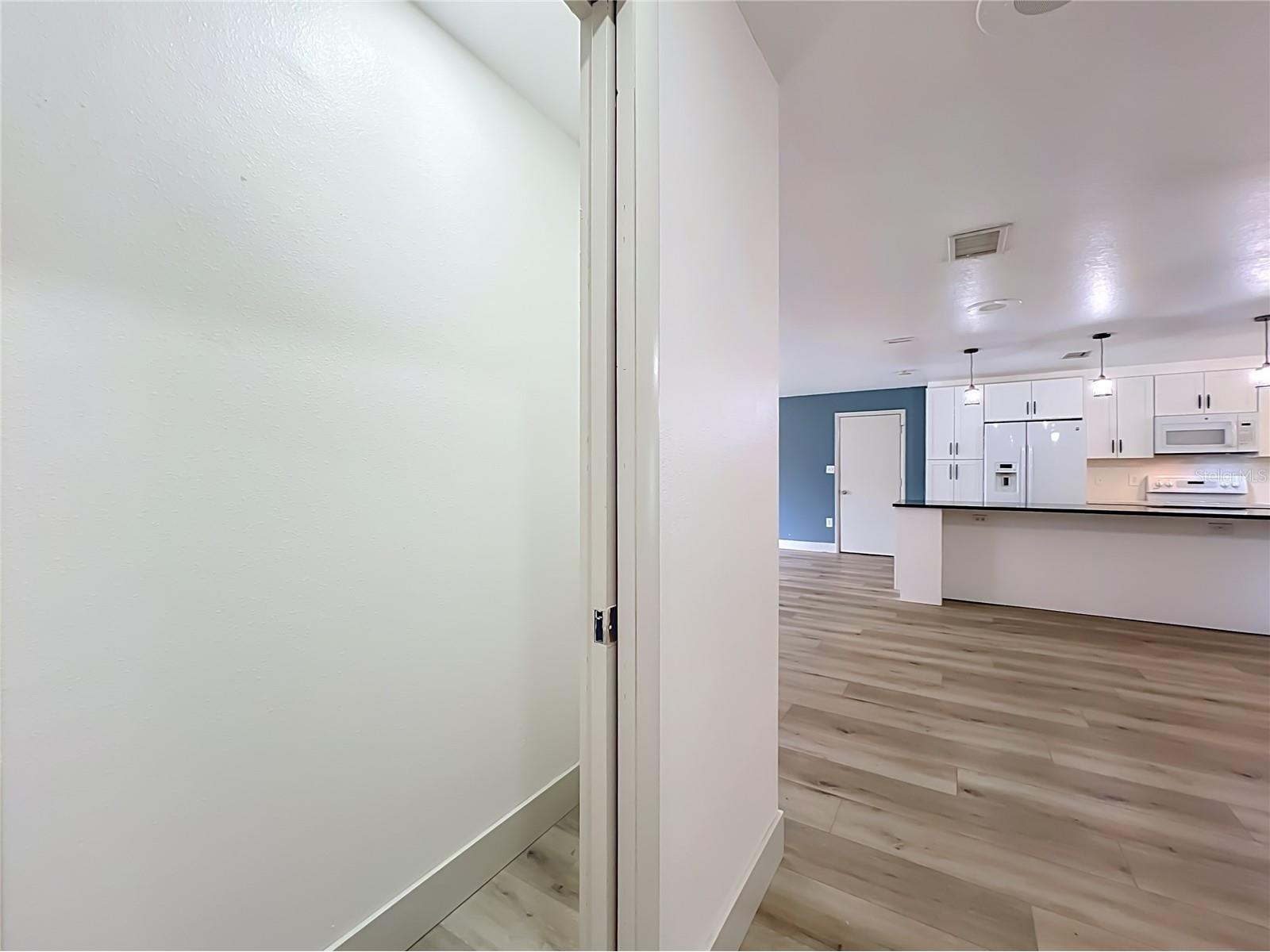644 Viscaya Avenue Orlando FL 32839 P4939011 image27