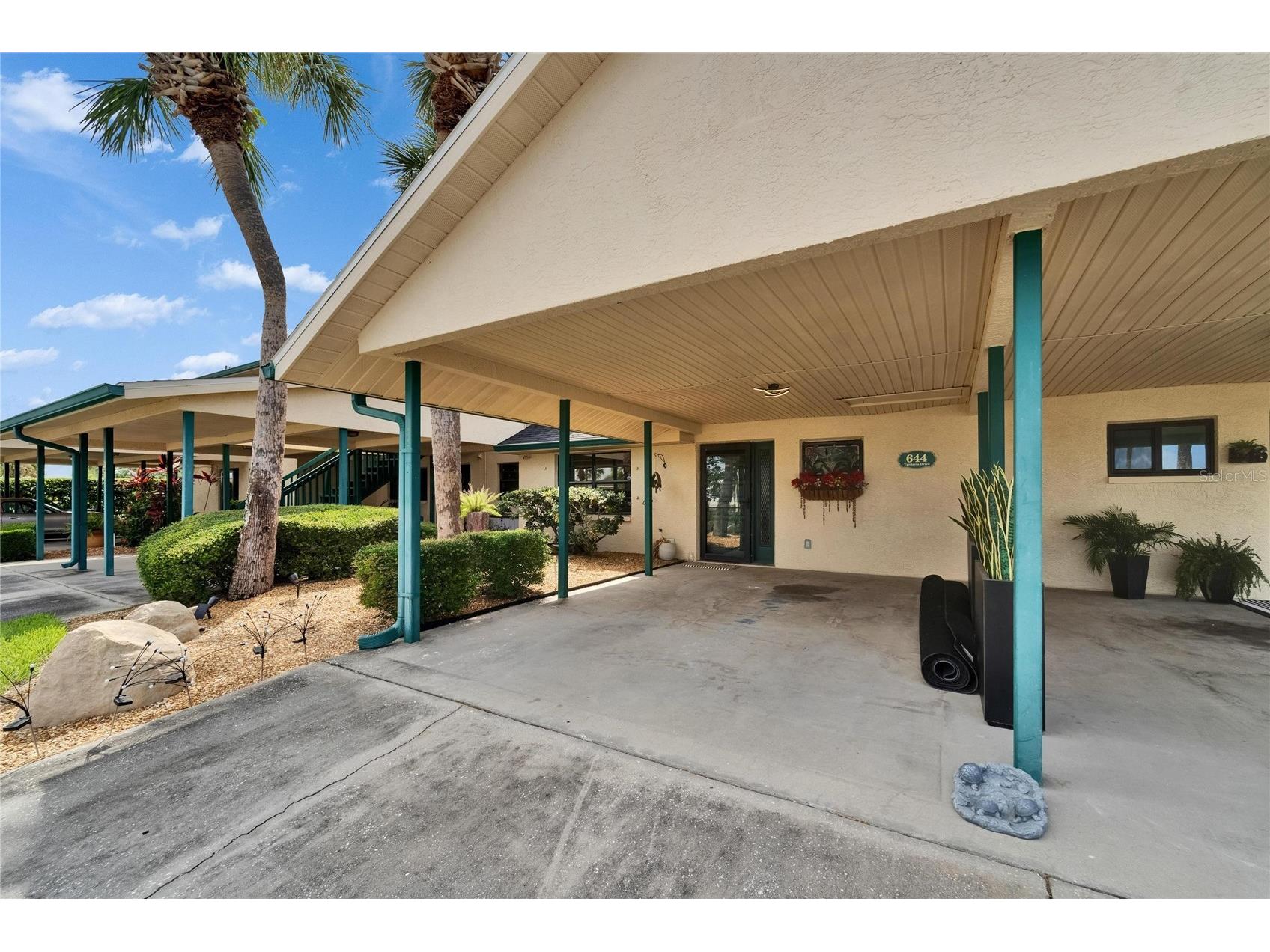 644 Yardarm Drive #22 Apollo Beach FL 33572 - FLAMINGO CANAL TB8391410 image8