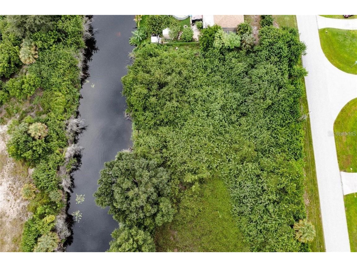 6441 Roberta Drive Englewood FL 34224 A4665276 image1