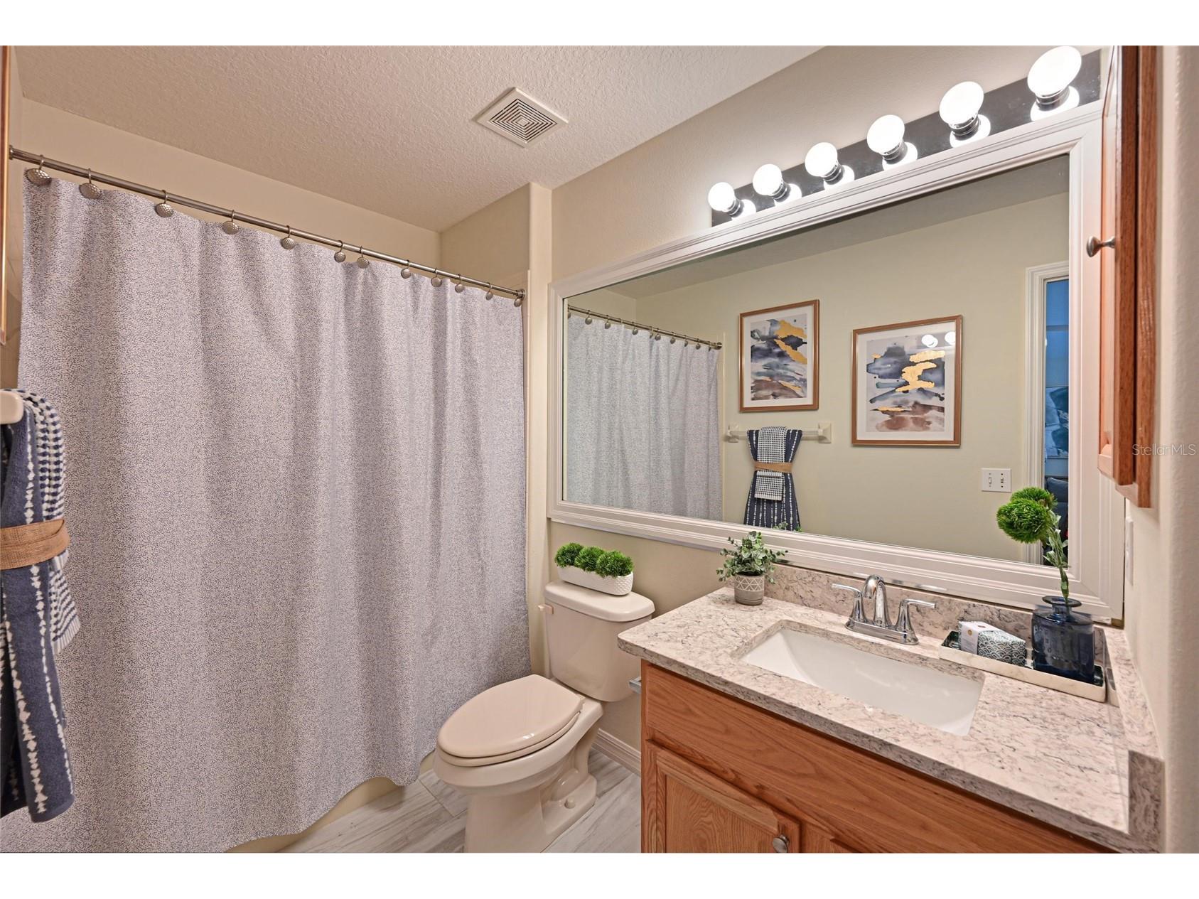 6442 Barberry Court Lakewood Ranch FL 34202 A4661514 image25