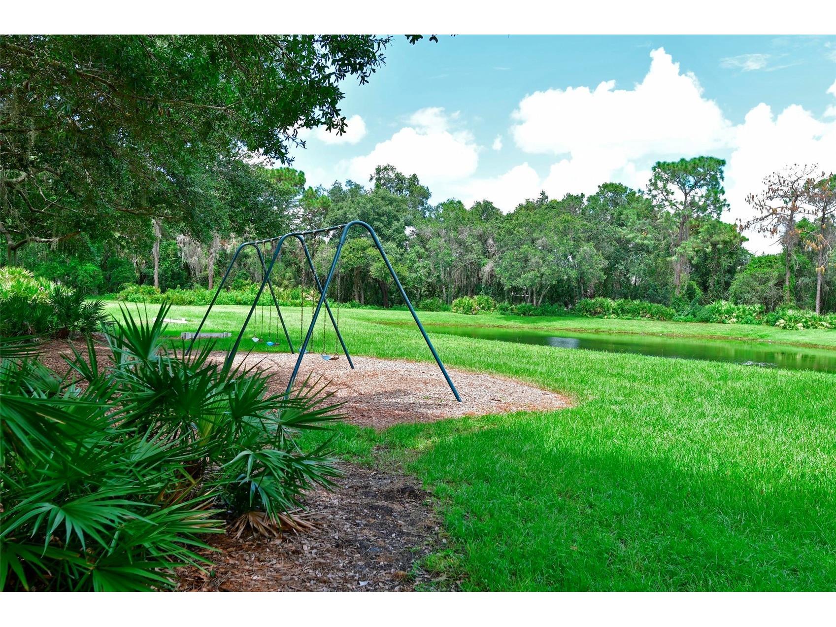 6442 Barberry Court Lakewood Ranch FL 34202 A4661514 image43