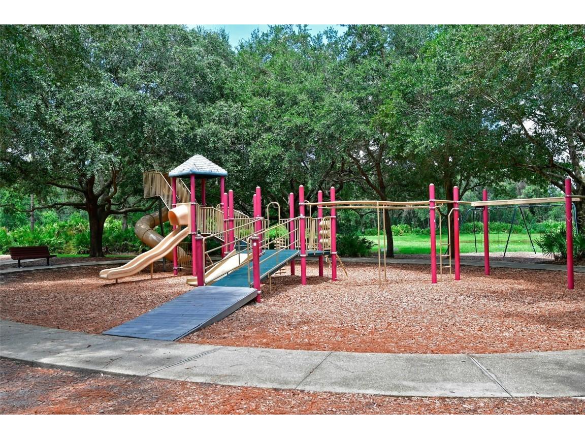 6442 Barberry Court Lakewood Ranch FL 34202 A4661514 image37