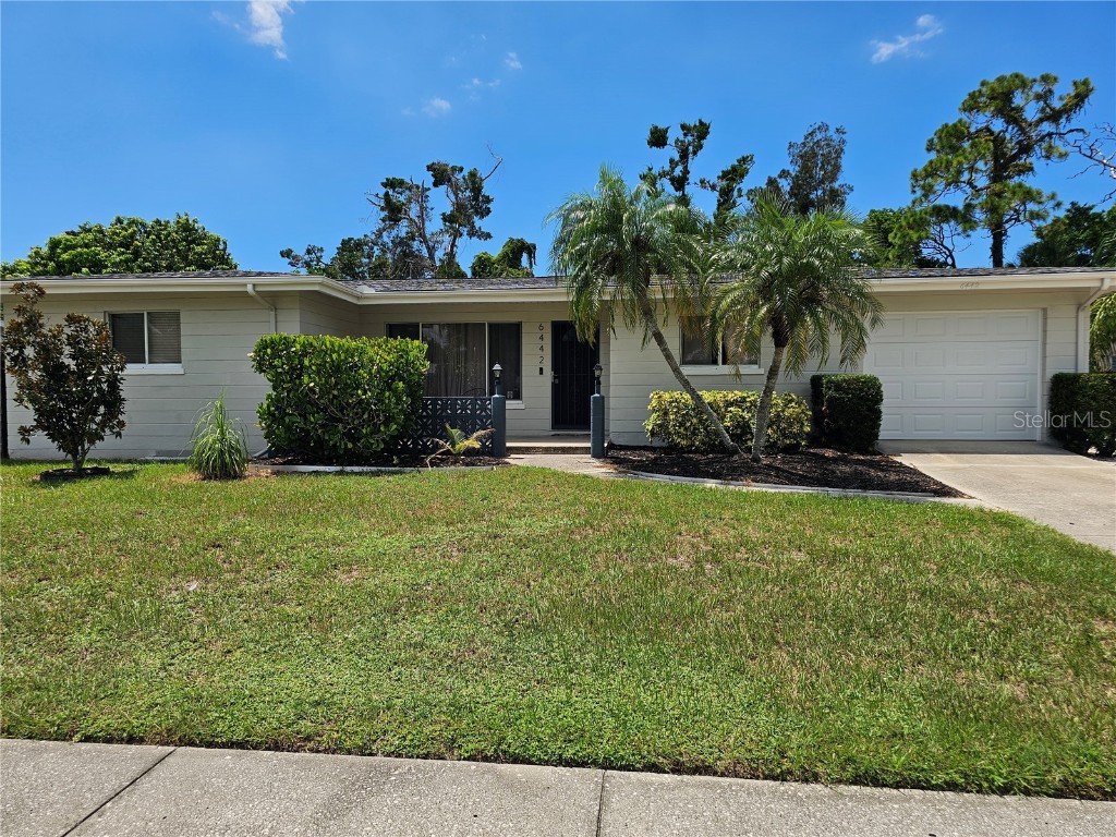 6442 Colonial Drive Sarasota FL 34231 R4909784 image1