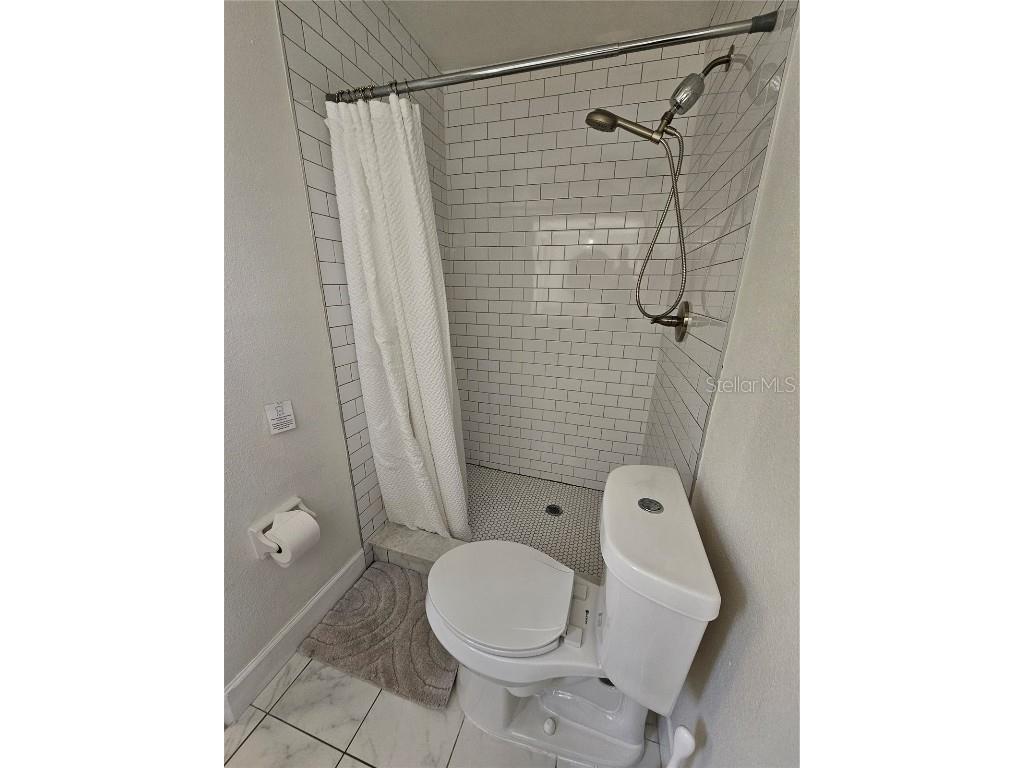 6442 Colonial Drive Sarasota FL 34231 R4909784 image13