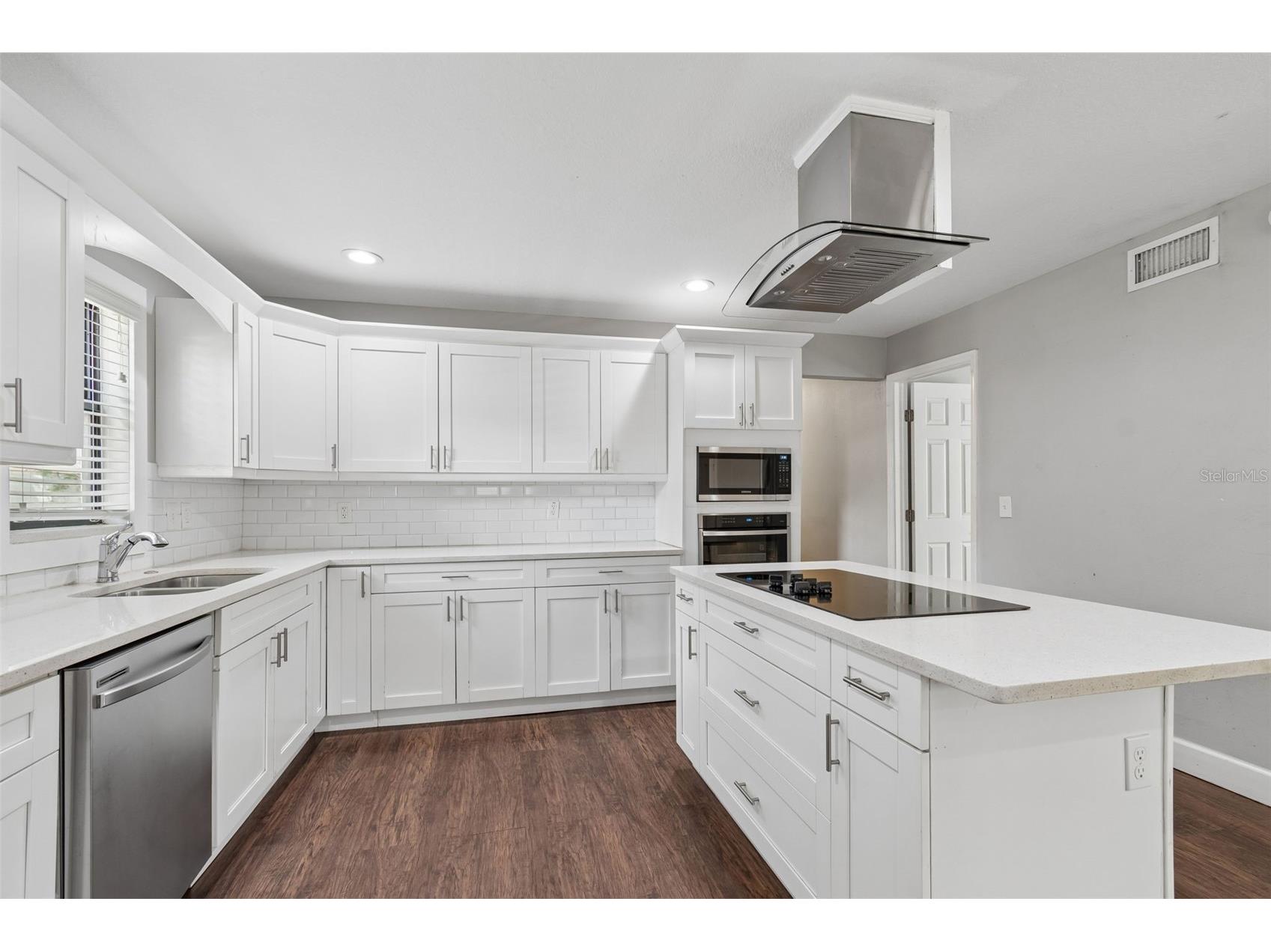 6443 31st Street N Saint Petersburg FL 33702 TB8503167 image5