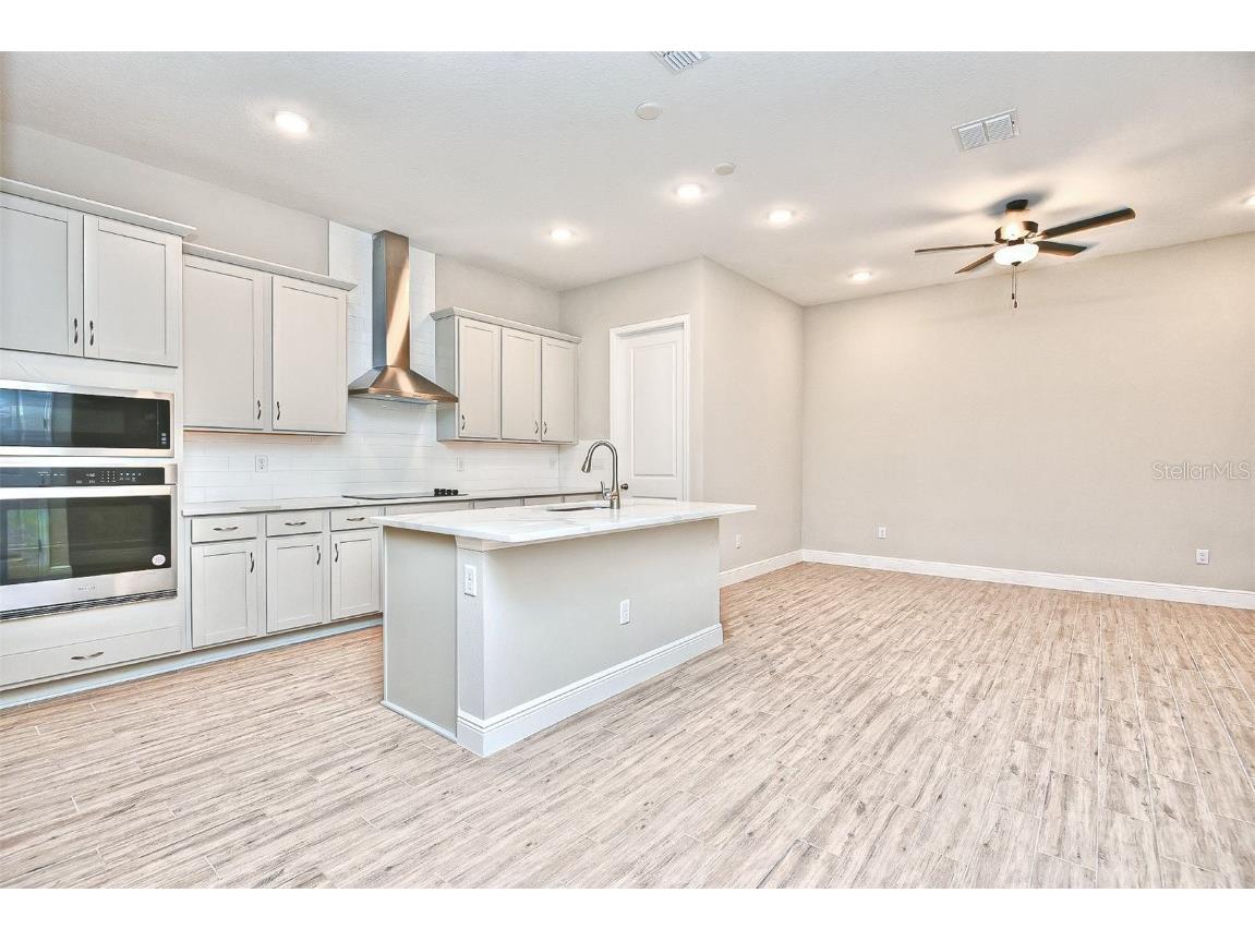 6443 Cyrils Drive Saint Cloud FL 34771 O6340103 image3