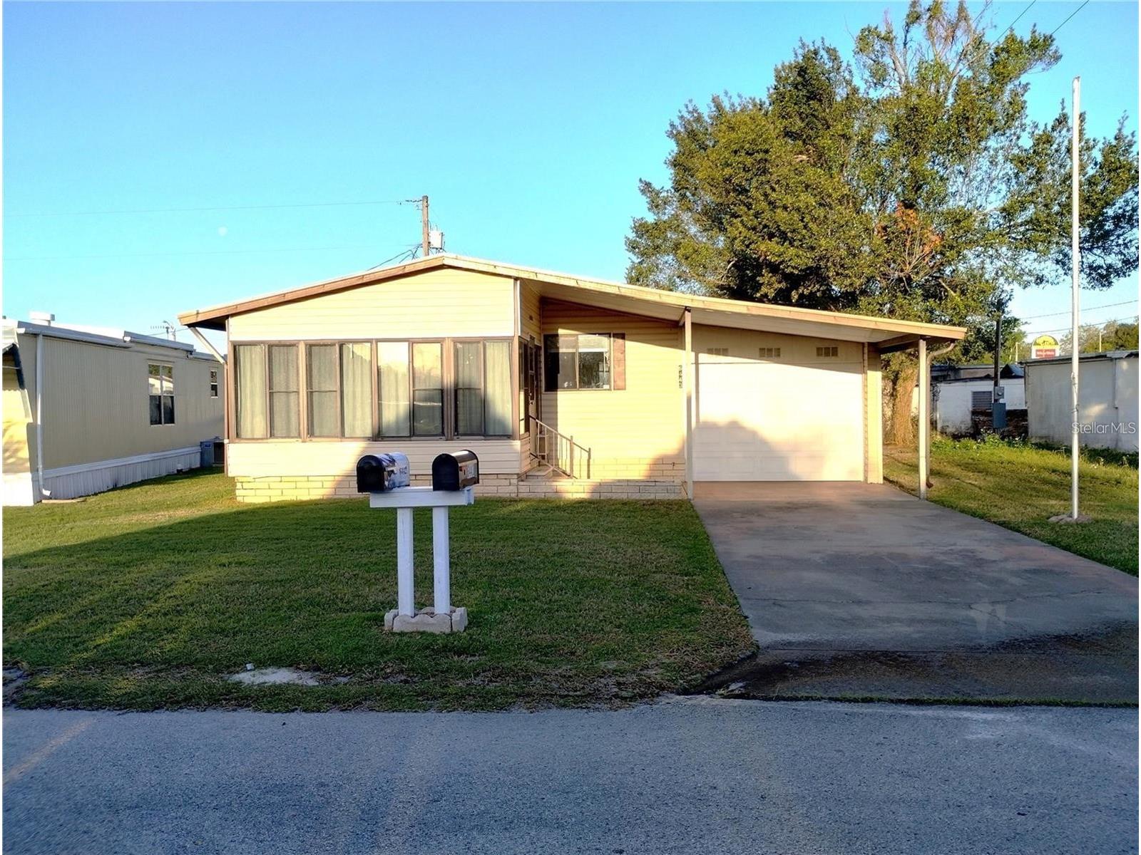 6443 Midland Street Zephyrhills FL 33542 TB8398070 image1