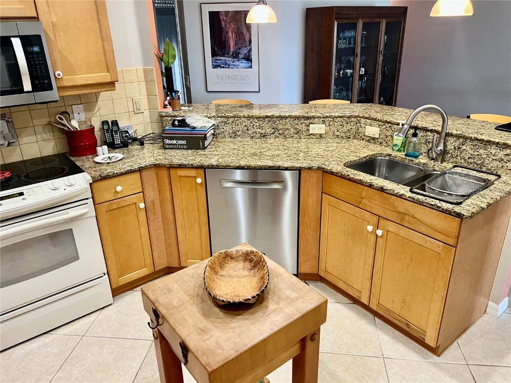 6444 7th Avenue Circle W #6444 Bradenton FL 34209 A4658516 image9