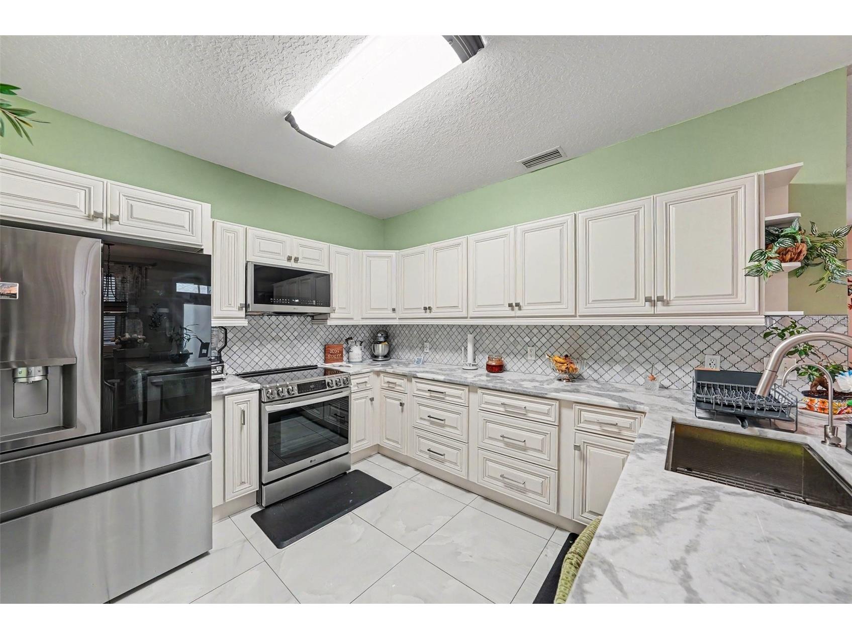 6444 Ashville Drive Zephyrhills FL 33542 TB8521699 image14