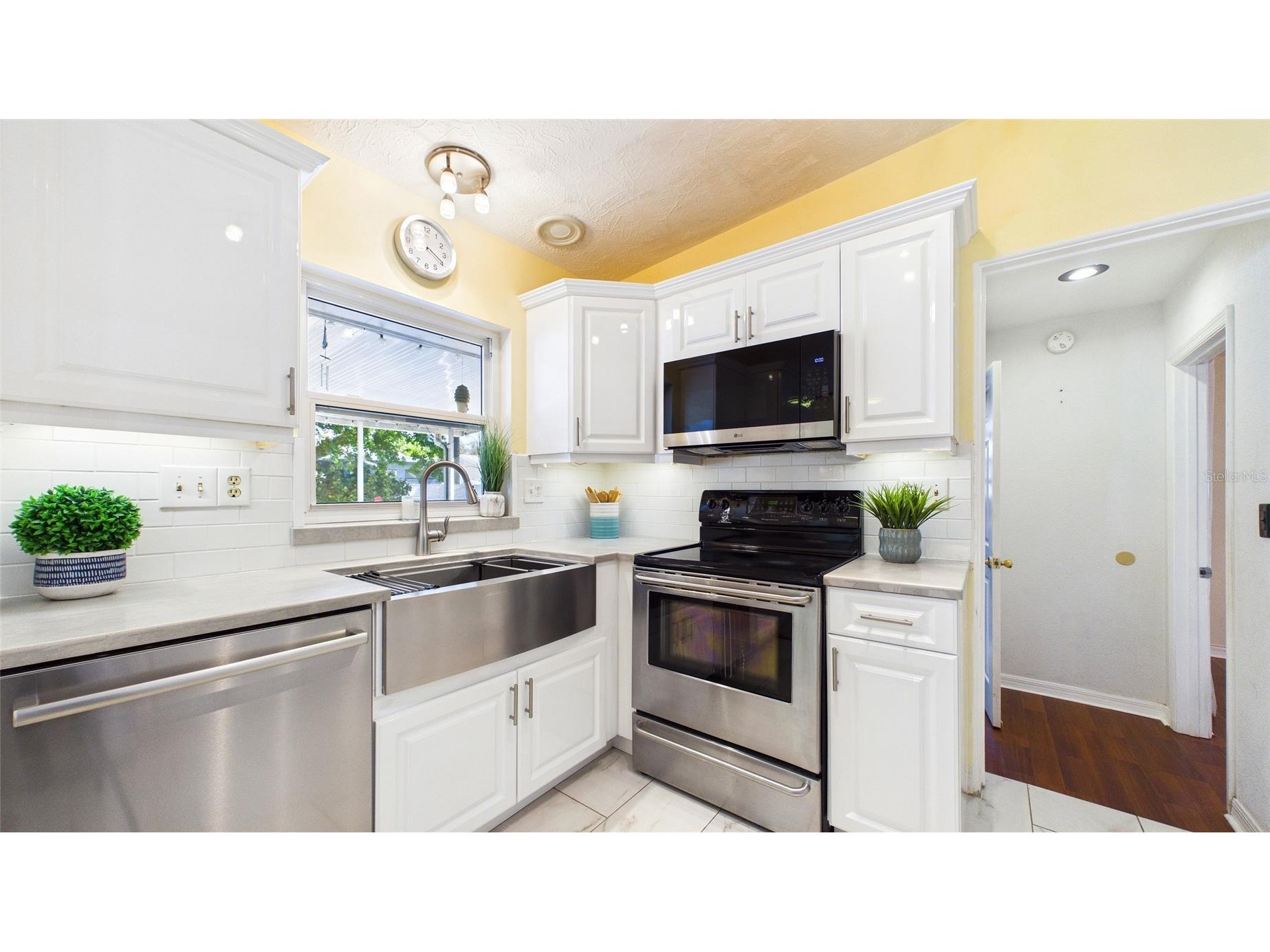 6447 17th Place N Saint Petersburg FL 33710 TB8493445 image17