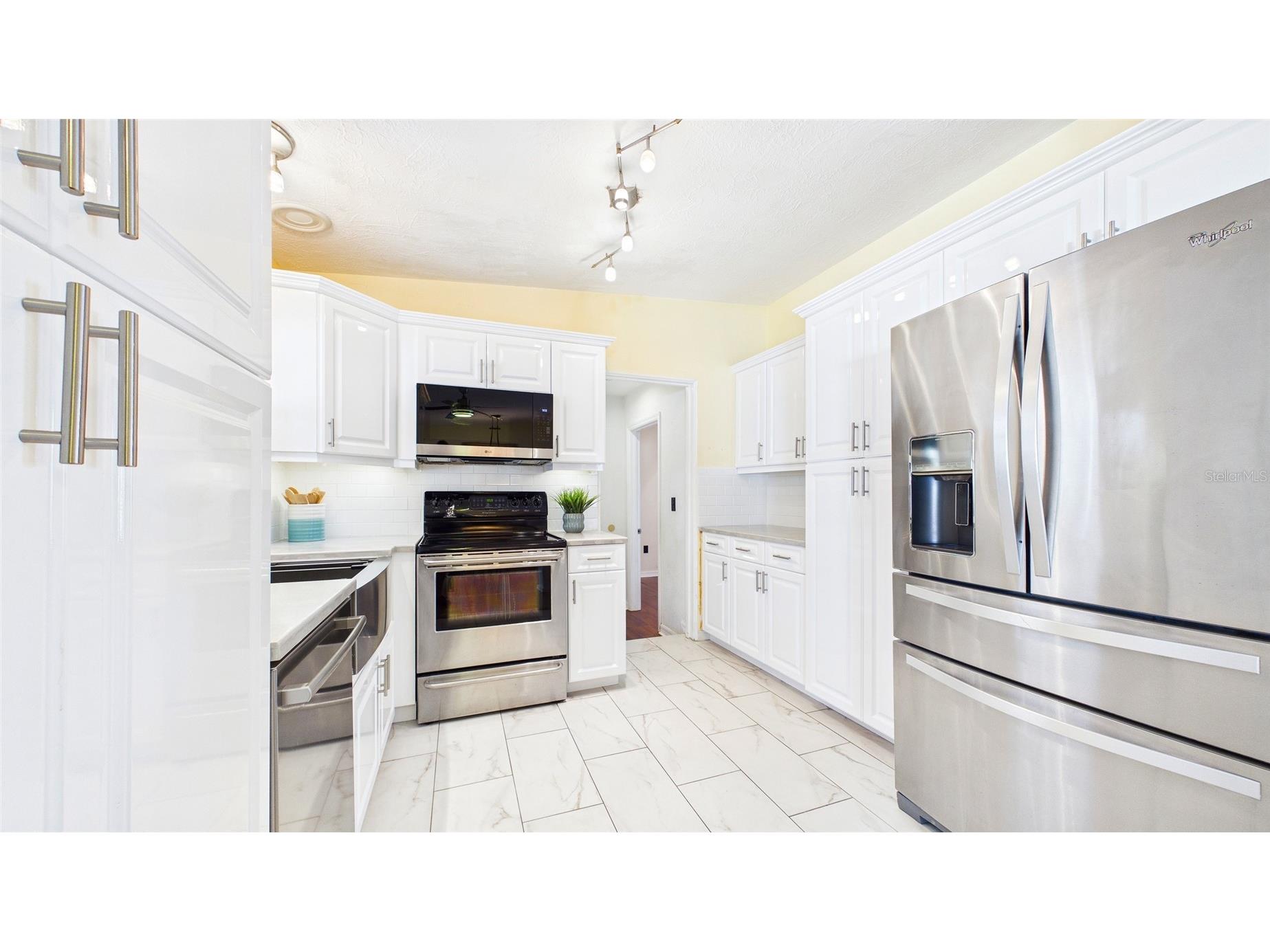 6447 17th Place N Saint Petersburg FL 33710 TB8493445 image4
