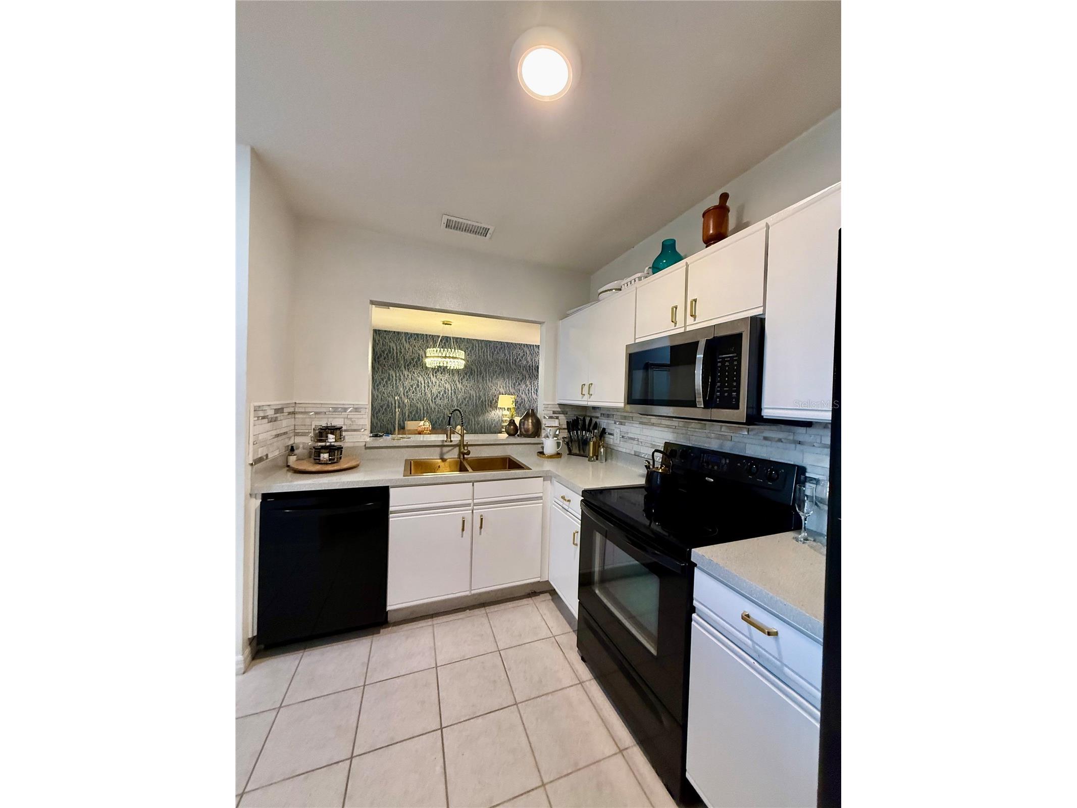 6447 Cypressdale Drive #201 Riverview FL 33578 TB8469470 image7