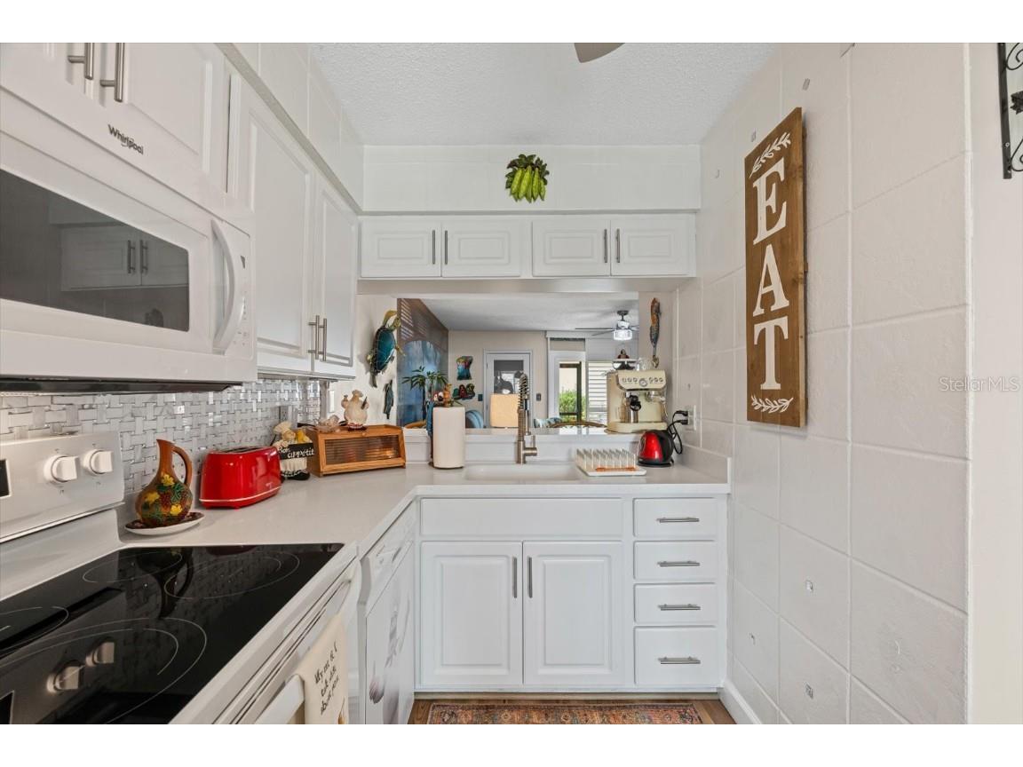 6447 Draw Lane #53 Sarasota FL 34238 A4665022 image11