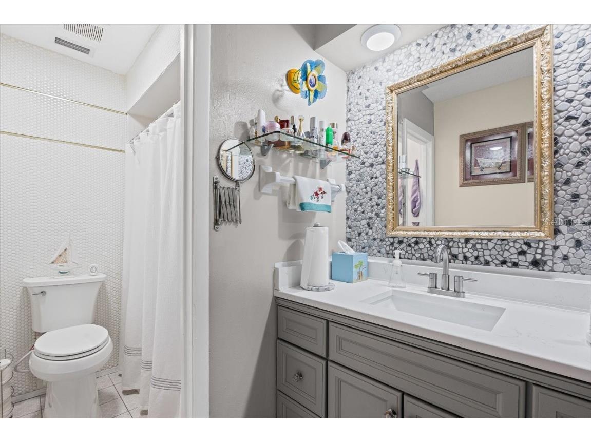 6447 Draw Lane #53 Sarasota FL 34238 A4665022 image32