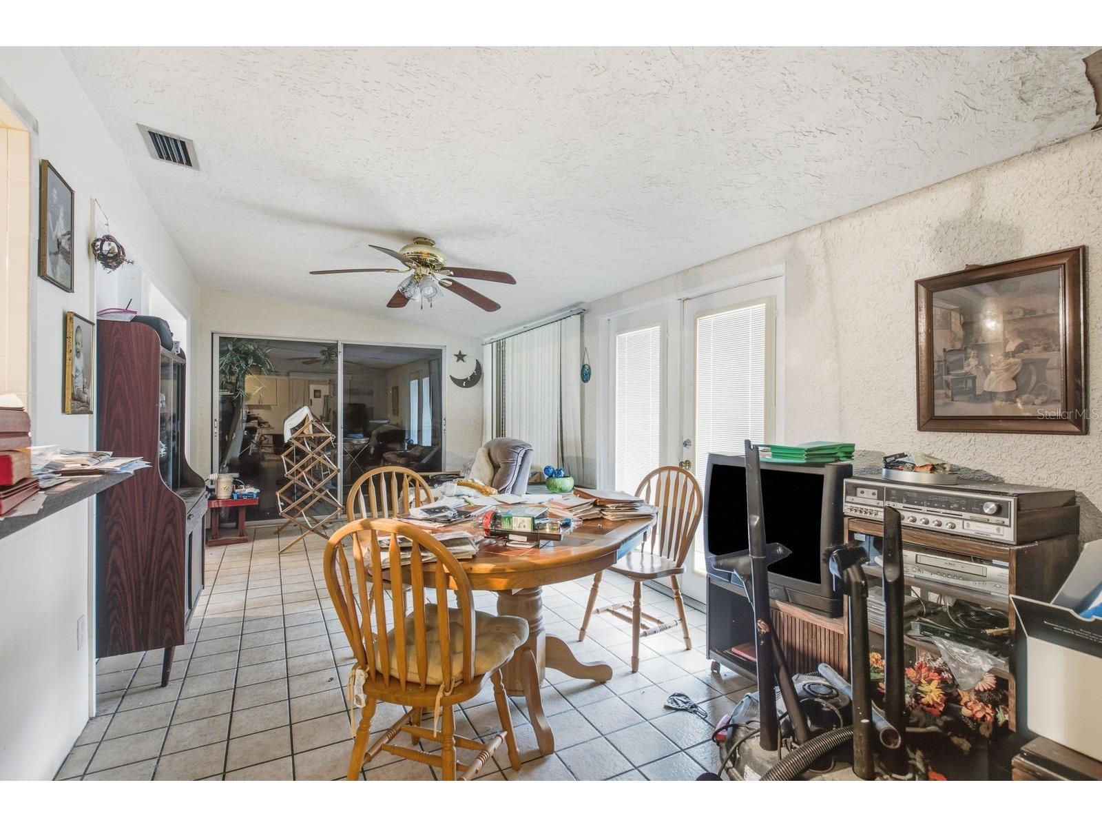 6448 30th Avenue N Saint Petersburg FL 33710 TB8527119 image18
