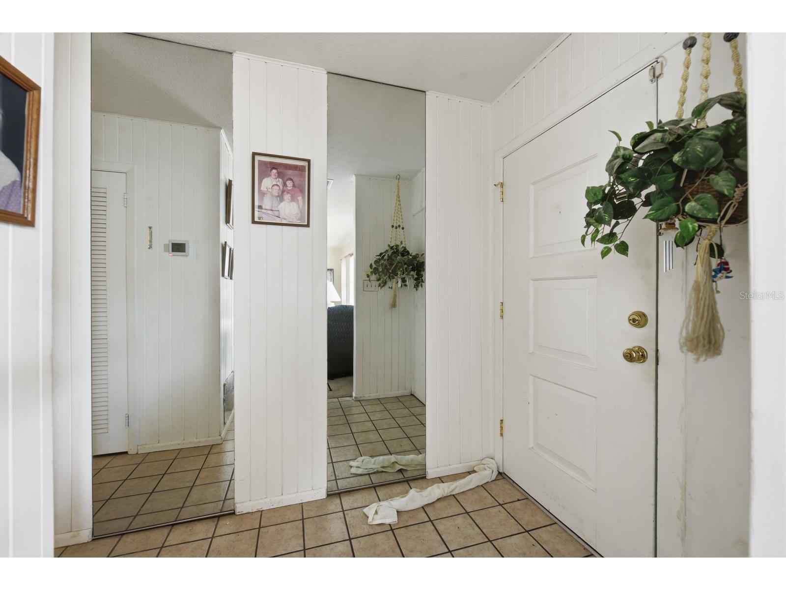 6448 30th Avenue N Saint Petersburg FL 33710 TB8527119 image4