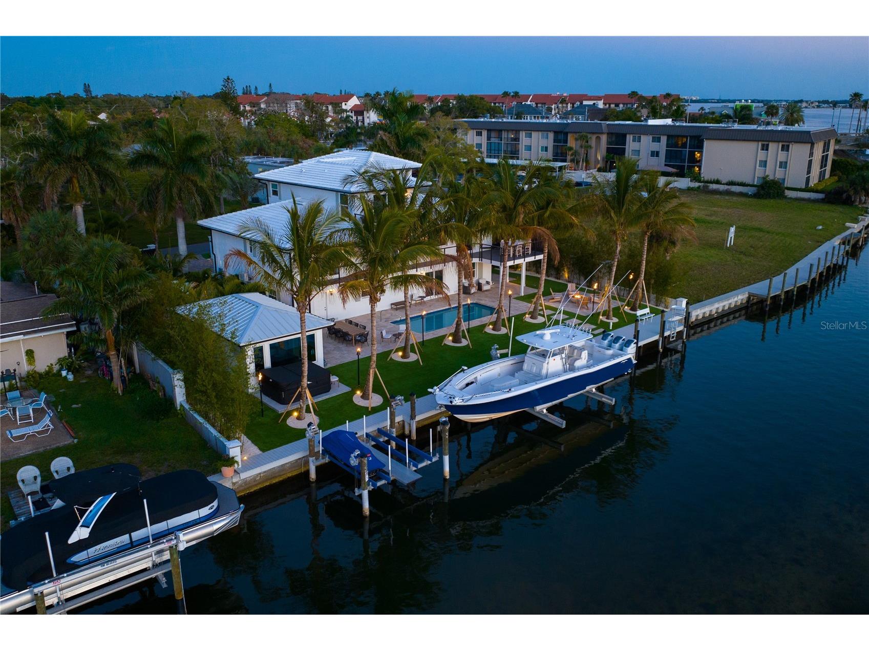 6448 Hollywood Boulevard Sarasota FL 34231 - INTACOASTAL WATERWAY A4697076 image18