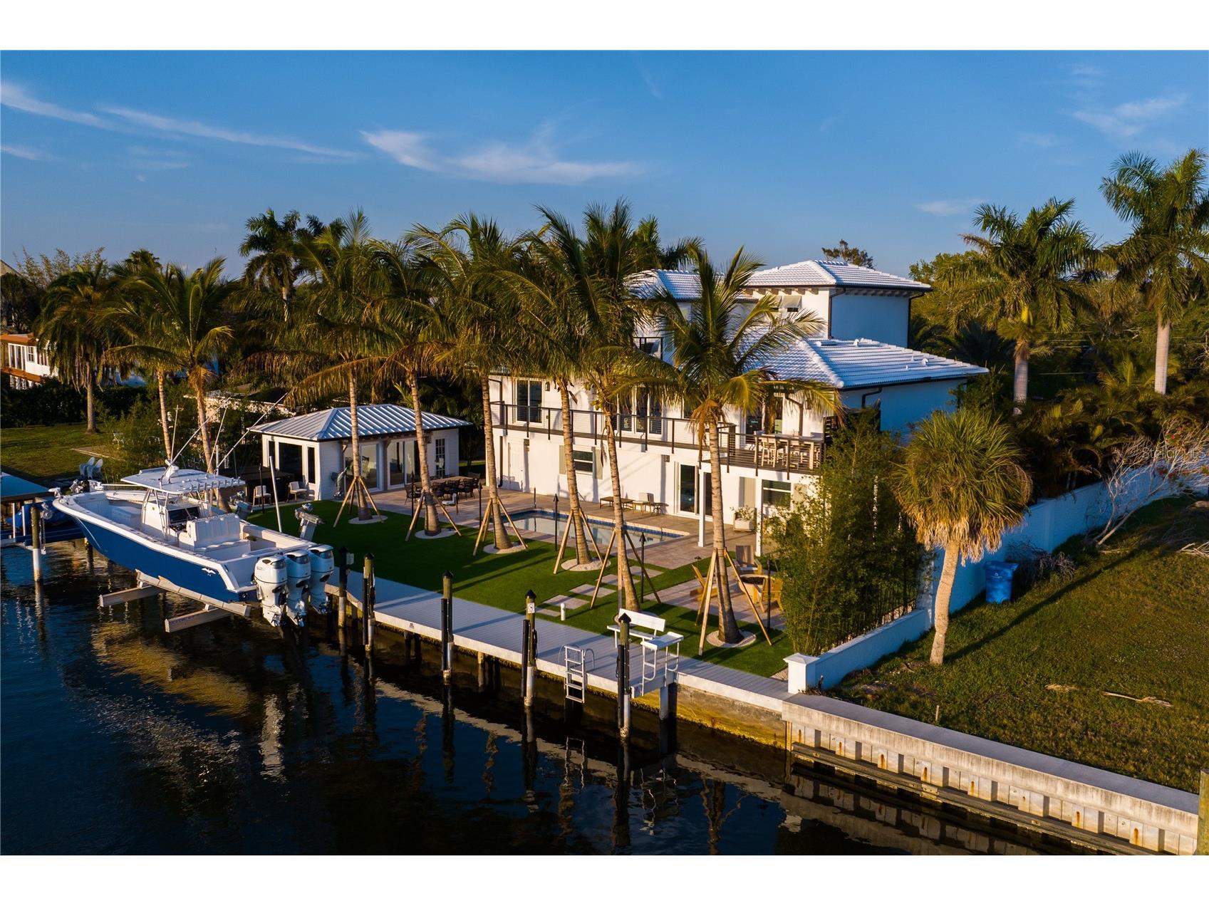 6448 Hollywood Boulevard Sarasota FL 34231 - INTACOASTAL WATERWAY A4697076 image21