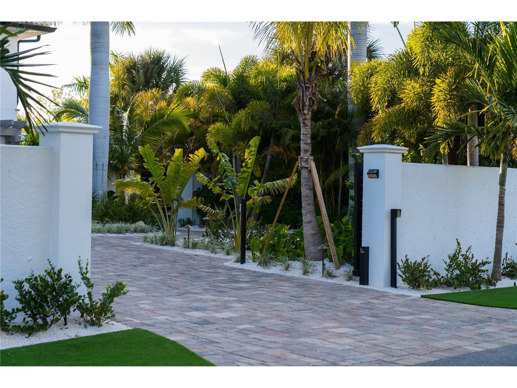 6448 Hollywood Boulevard Sarasota FL 34231 - INTACOASTAL WATERWAY A4697076 image43