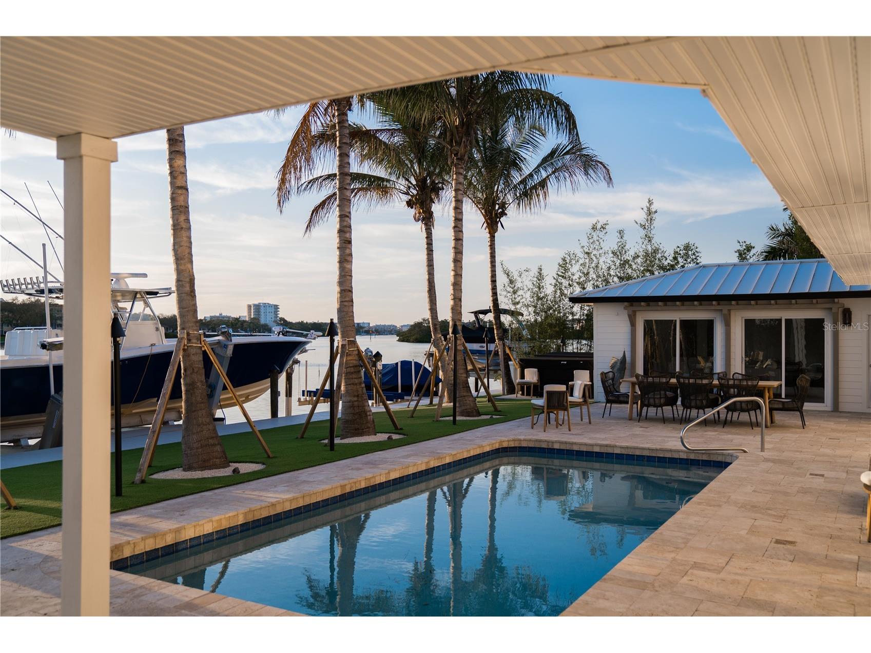 6448 Hollywood Boulevard Sarasota FL 34231 - INTACOASTAL WATERWAY A4697076 image44