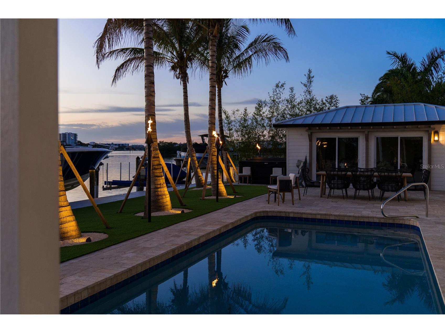 6448 Hollywood Boulevard Sarasota FL 34231 - INTACOASTAL WATERWAY A4697076 image51